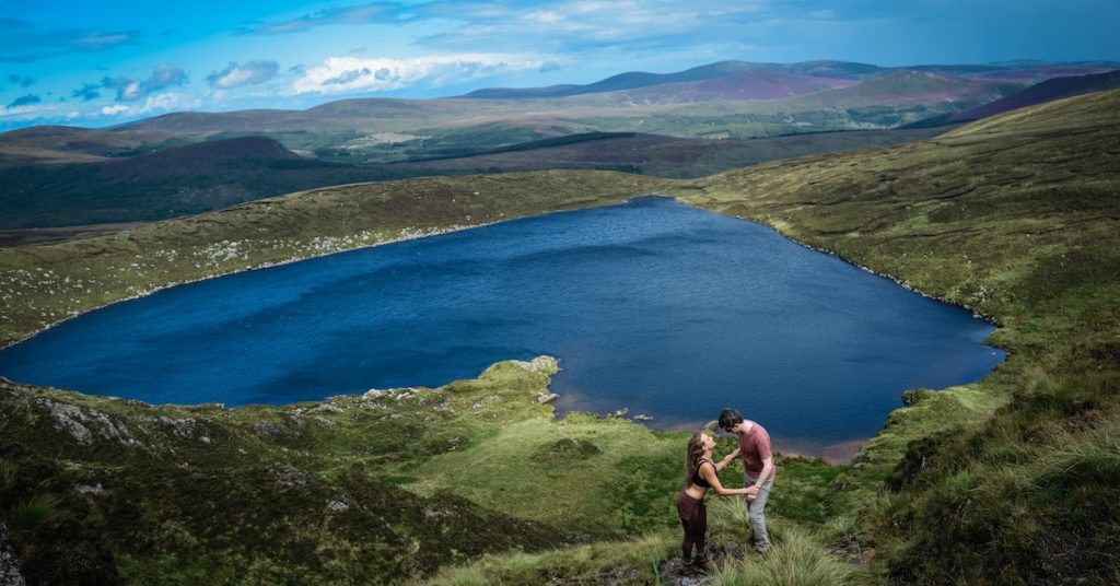Promenades autour du lac Ouler en Irlande